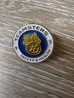 Unavailable— Teamsters safety & health pin